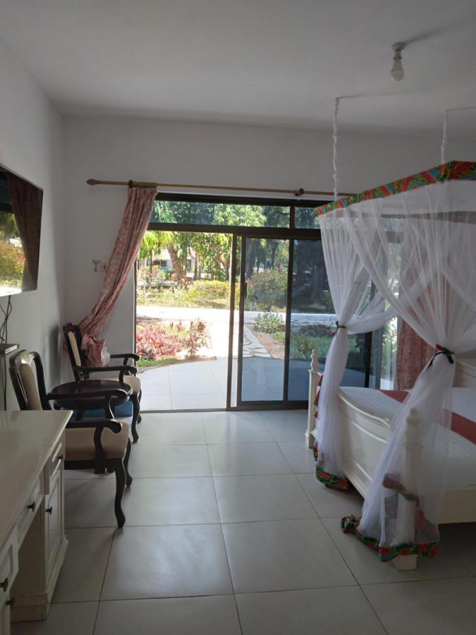 Coconut Tree Village Beach Resort Ероа Экстерьер фото