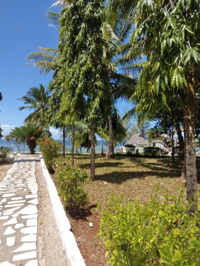 Coconut Tree Village Beach Resort Ероа Экстерьер фото